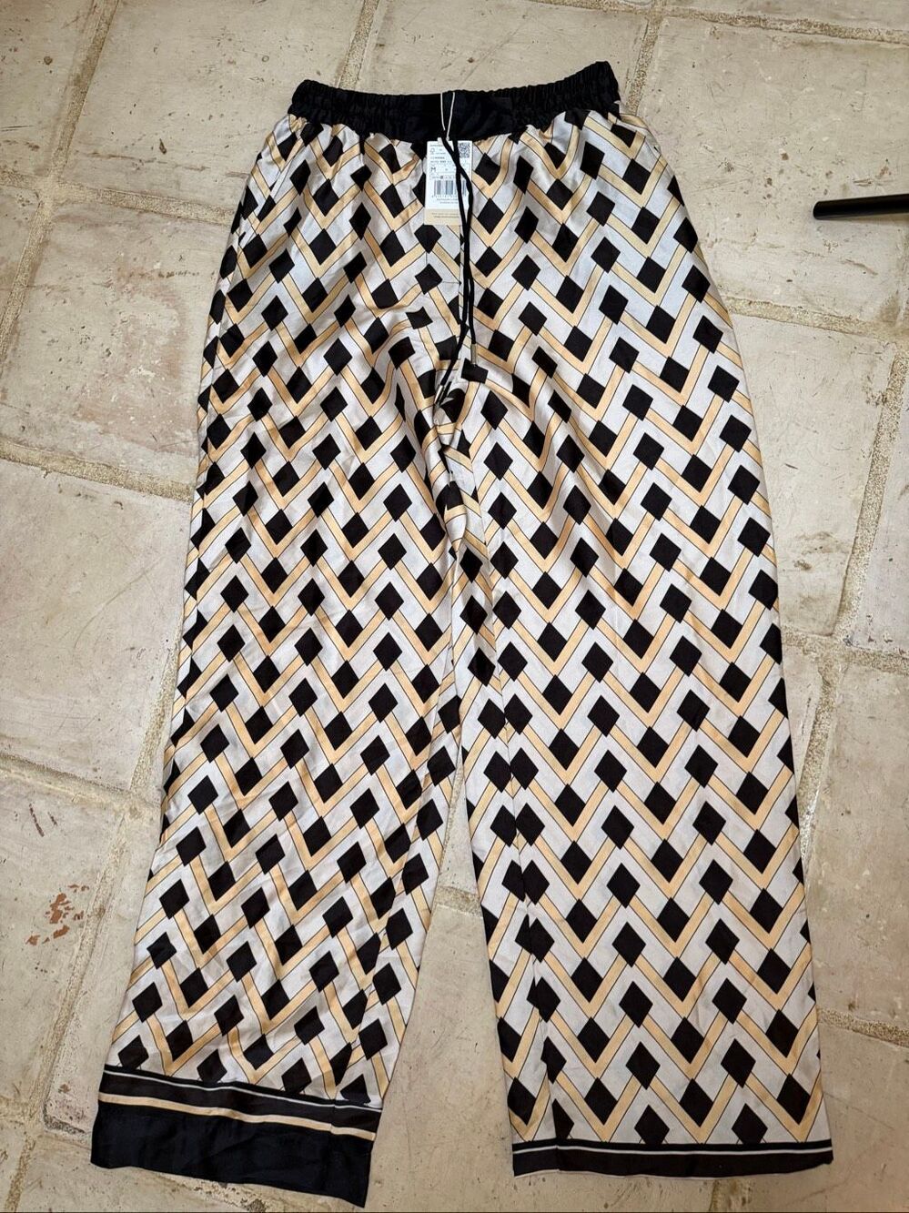 NWT Mango geometric, print wide leg pants